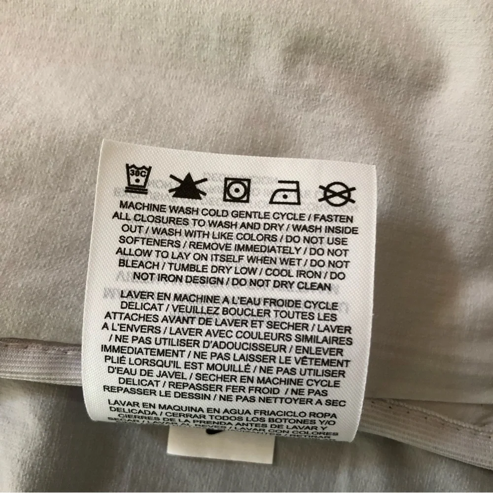 ⭐️NEW⭐️ Nike Shield Crop Running Jacket Women - Picture 10 of 14